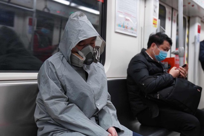 长春地铁之行,佩戴N95口罩的重要性与体验,长春地铁之旅,N95口罩的重要性与佩戴体验