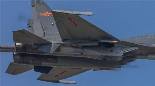 歼十六电子战飞机水平,现代空战的核心力量,歼十六电子战飞机,现代空战的核心力量之巅