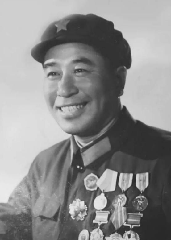 中国特等功臣的待遇与荣誉,时代的典范与典范的待遇,中国特等功臣的荣誉与待遇,时代典范的彰显