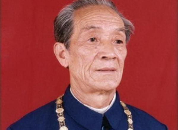 中国特等功臣的待遇与荣誉,时代的典范与典范的待遇,中国特等功臣的荣誉与待遇,时代典范的彰显