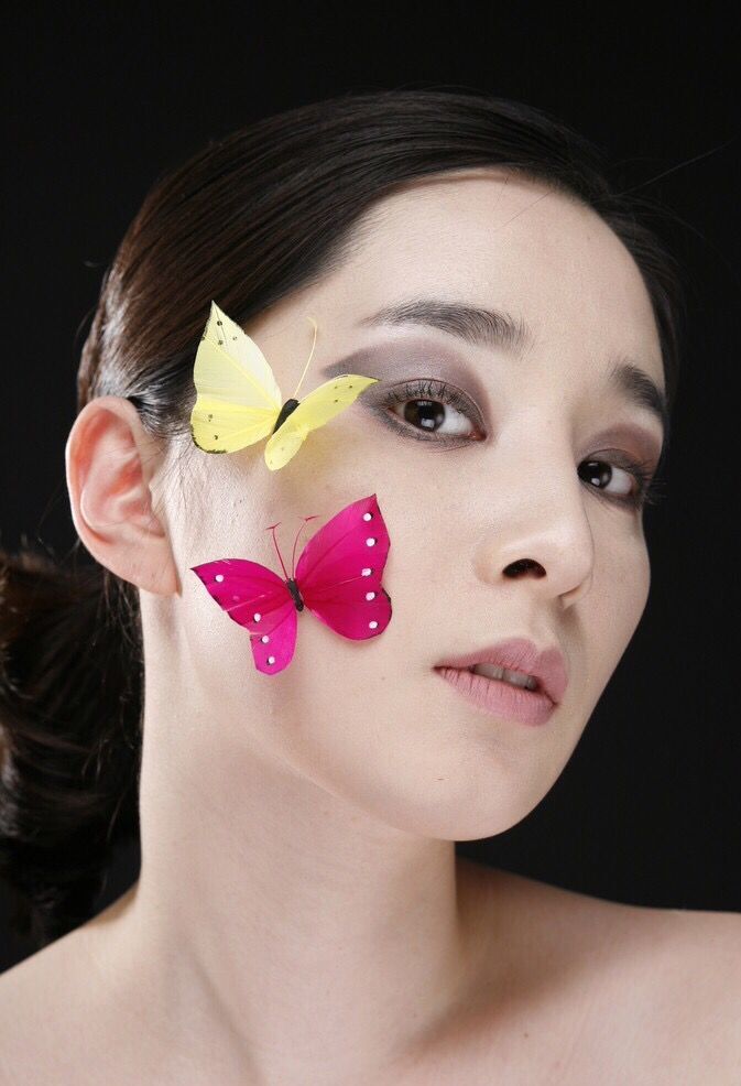 妈妈与3D化妆,探索第二部的奇幻旅程,妈妈与3D化妆,奇幻旅程之第二部探索