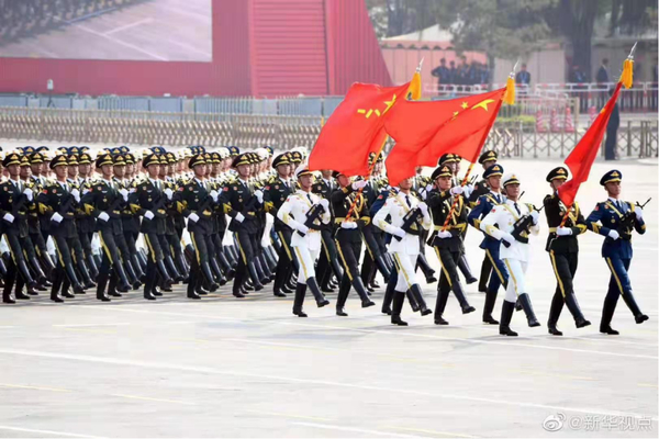 阅兵仪式上的队列方阵，展现国家力量与荣耀，阅兵仪式上的队列方阵，展现国家力量与荣耀的壮丽画卷