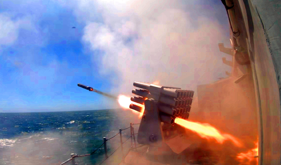 美军煽动台海战争,真相、影响与应对之道,美军在台海地区的动作,真相、影响及应对之道