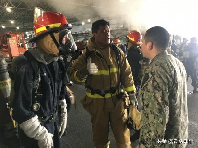 美军装备穿戴,前沿科技与先进战术的完美结合,美军装备穿戴,前沿科技与先进战术的融合典范