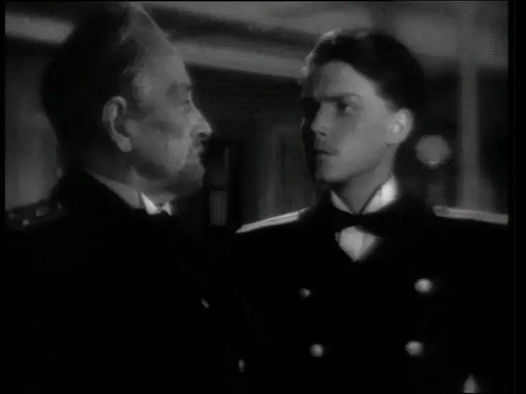 瓦良格巡洋舰英文简介,瓦良格巡洋舰英文简介概述