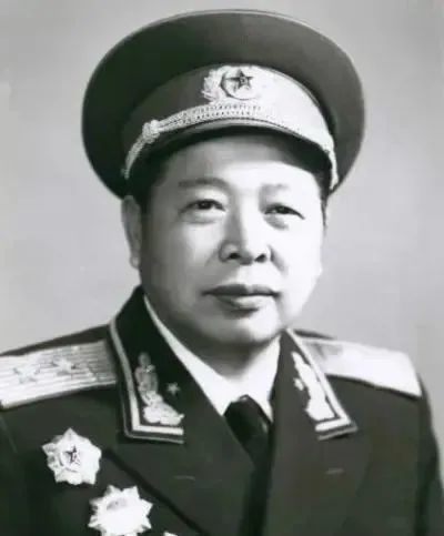 元帅大将上将中将少将名单，中国军事力量的精英群体，中国军事力量精英群体，元帅大将上将中将少将名单全解析