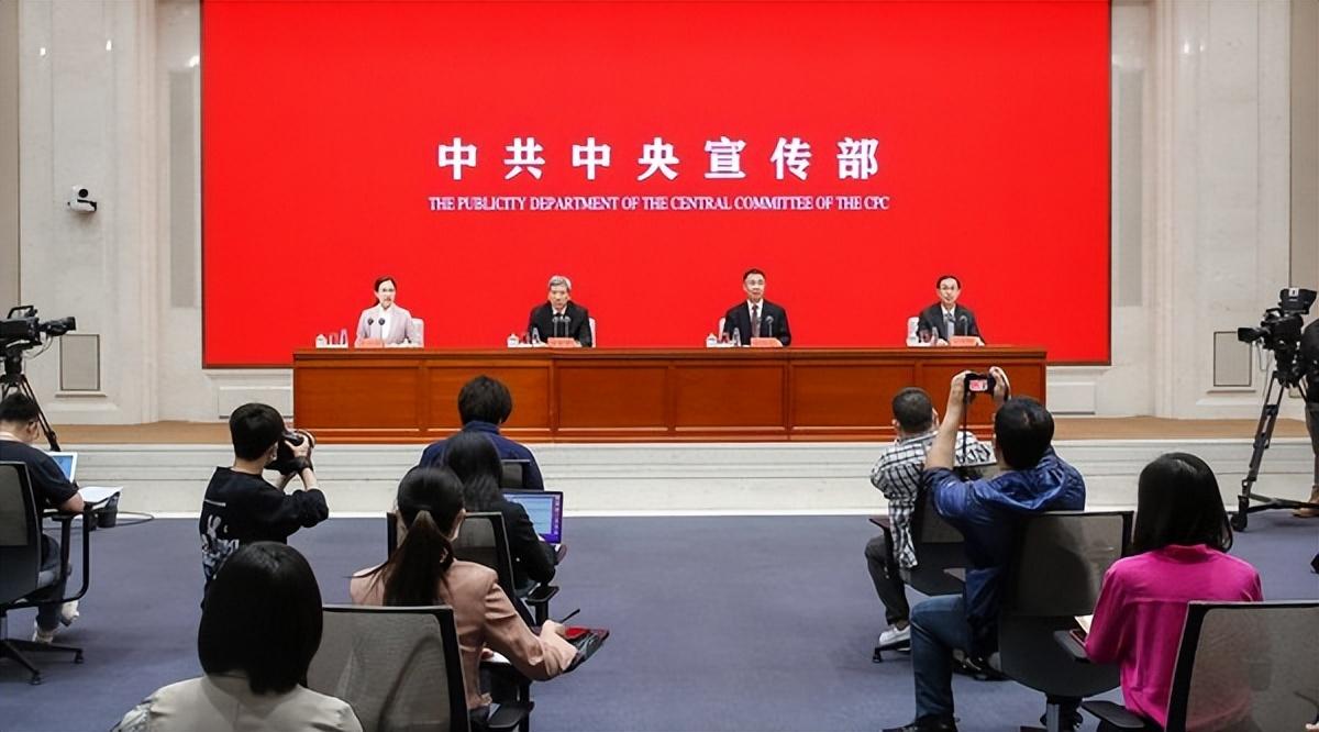 今日新闻摘抄十条简短中国,今日中国新闻摘要,十条简短快讯