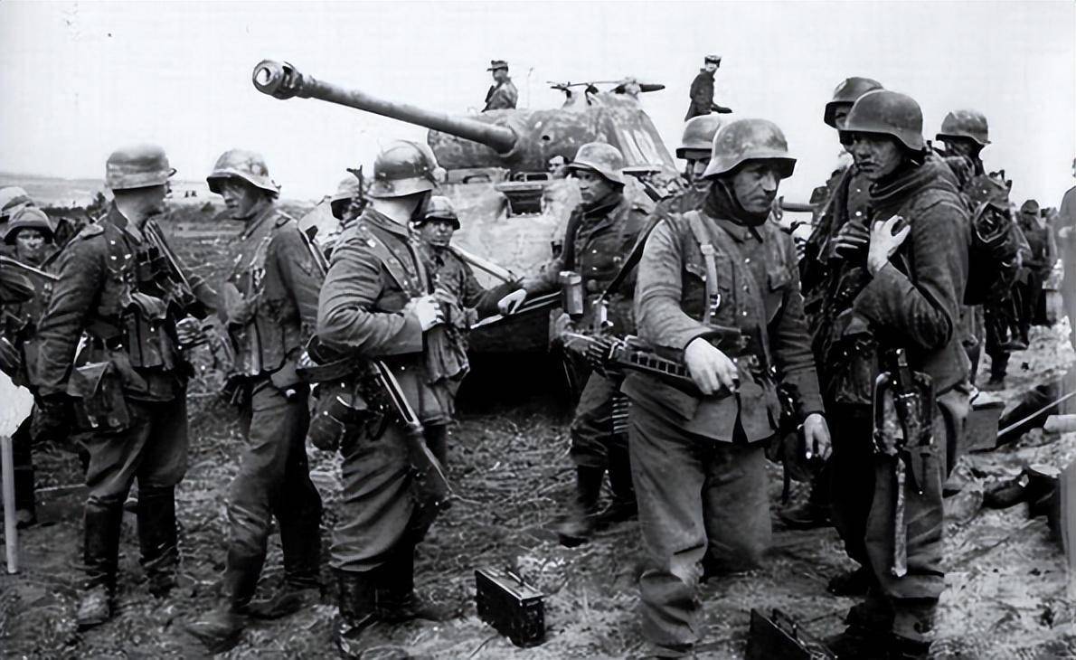 西线德军与东线德军,哪个更厉害?,西线与东线德军,哪支力量更胜一筹?