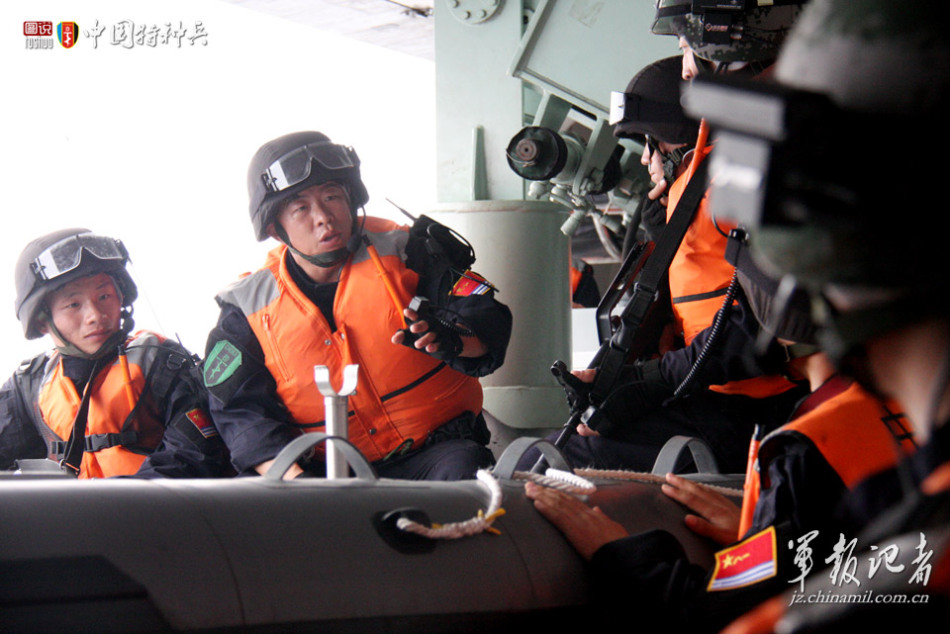 中央军事频道海上敢死队直播，展现英勇无畏的海上战士风采，中央军事频道直播海上敢死队，展现英勇战士风采