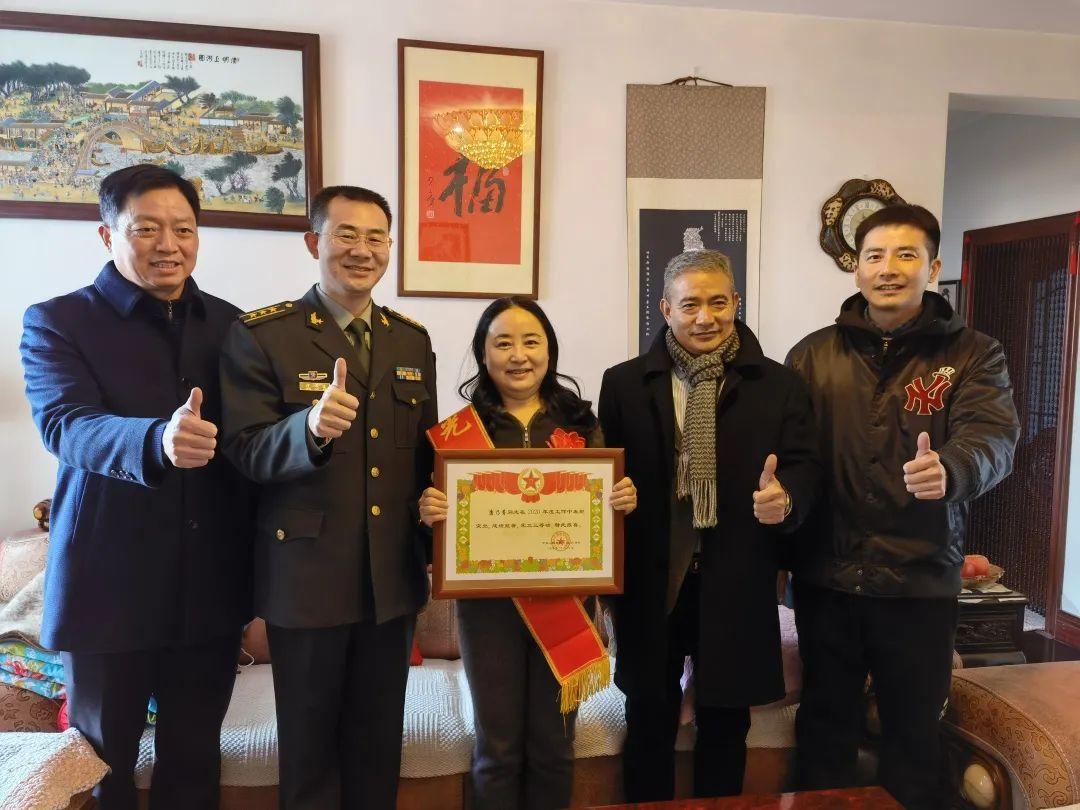 中国人民解放军现役，力量与担当，中国人民解放军现役，力量与担当的壮丽篇章