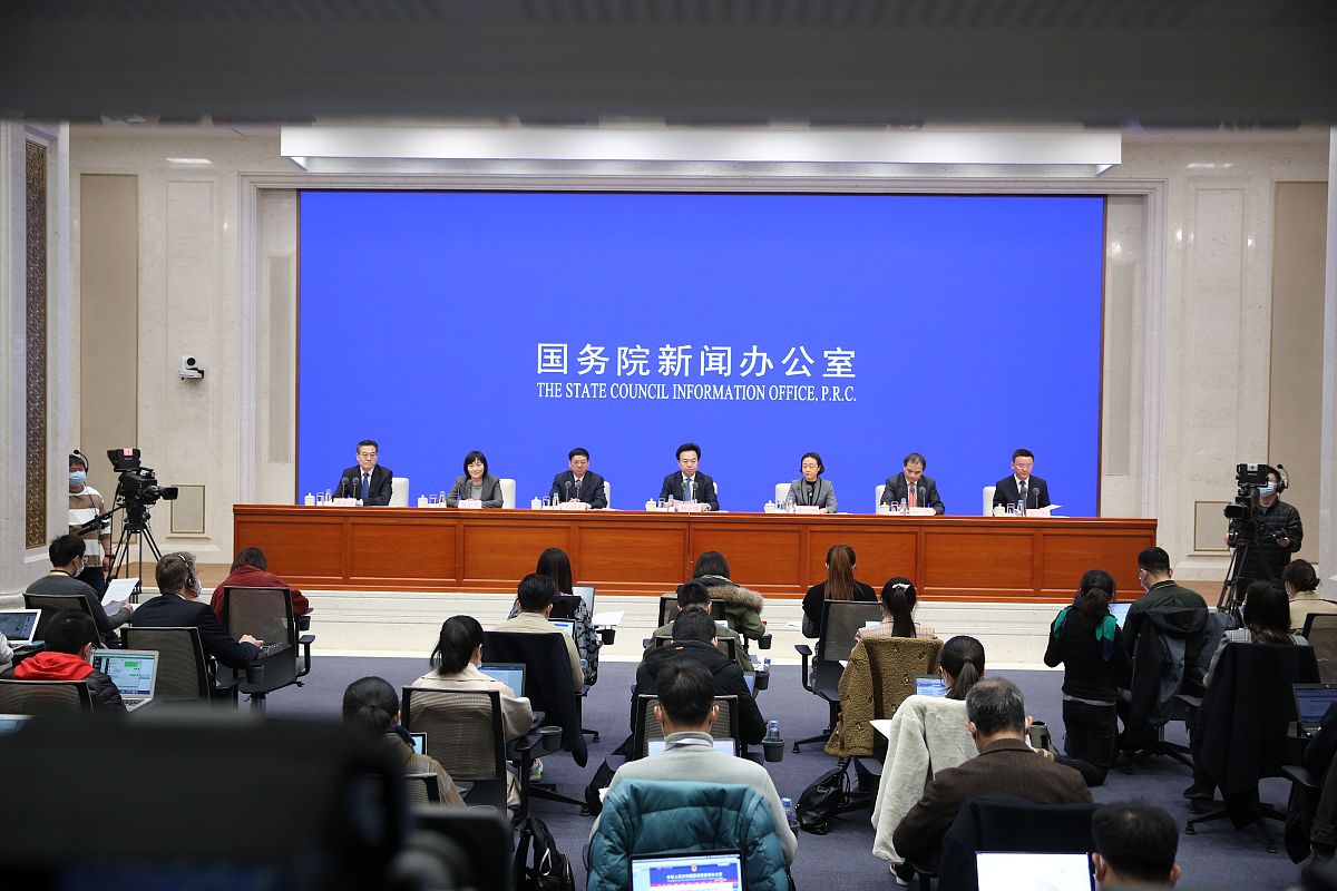 重大新闻事件回顾,2021年的全球风云变幻,回顾风云变幻的2021年,全球重大新闻事件一览