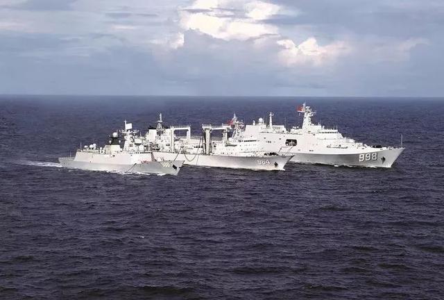 中国海军惠民舰,守护海洋,服务人民,中国海军惠民舰,守护海洋,民心所向
