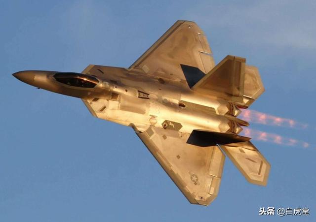 F-22战机卓越性能解析，F-22战机性能深度解析