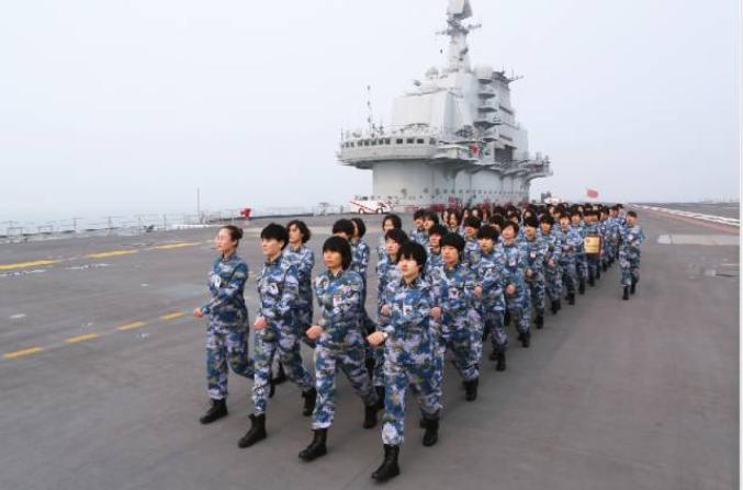 中国女兵视频大全，英勇无畏，展现新时代风采，中国女兵展现新时代风采，英勇无畏的视频大全