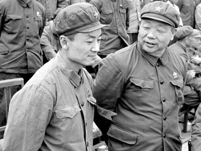 炮兵司令，揭秘军事领袖的身份与职责，揭秘炮兵司令的军事领袖身份与职责