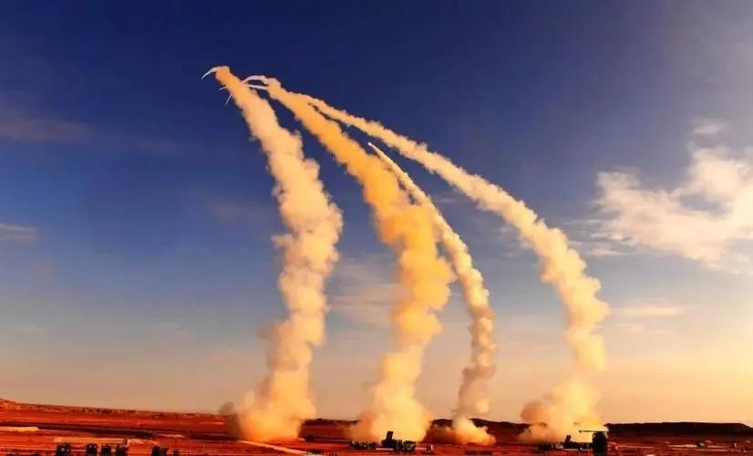 东风41导弹,中国战略威慑力量的骄傲,东风41导弹,中国战略威慑力量的荣耀之剑