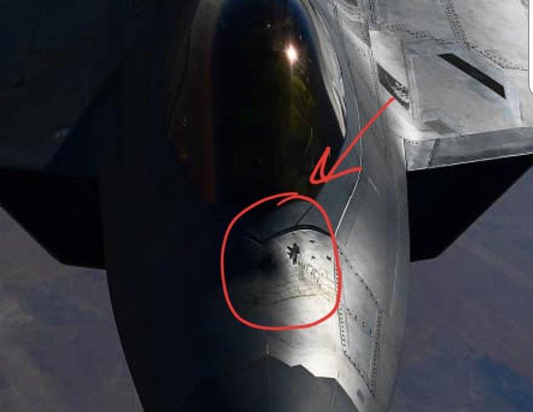 歼20与F-22对决,谁会更胜一筹?,歼20与F-22对决,谁将更胜一筹?