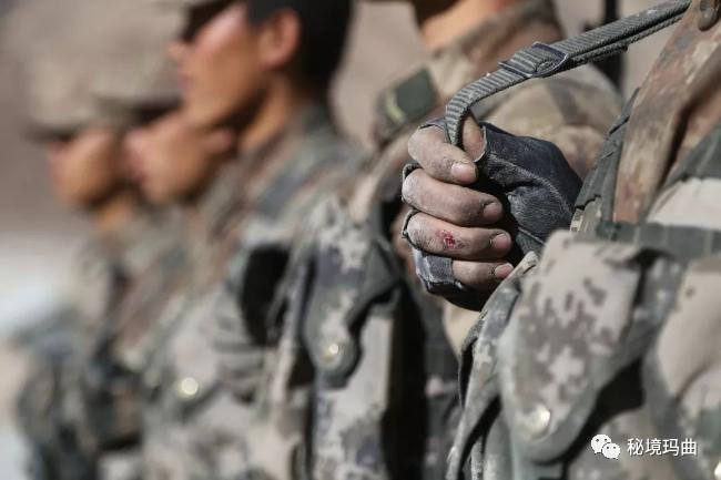 祁发宝与喀喇戍边环境的坚守与挑战,祁发宝与喀喇戍边的坚守与挑战