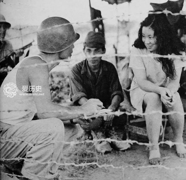 中国女兵在越南,图片背后的暴行真相,中国女兵在越南,图片揭示暴行真相