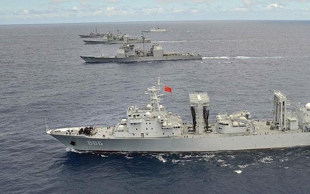 中国海军力量的双璧,051C型驱逐舰与056A型护卫舰,中国海军力量的双璧,051C型驱逐舰与056A型护卫舰联手展现强大实力