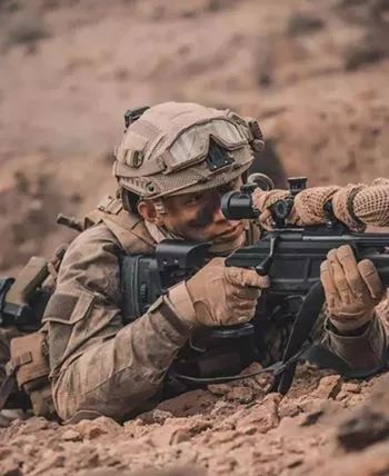 中国女特种兵电影免费观看,铁血与柔美的碰撞,中国女特种兵,铁血柔美的碰撞——免费观看电影