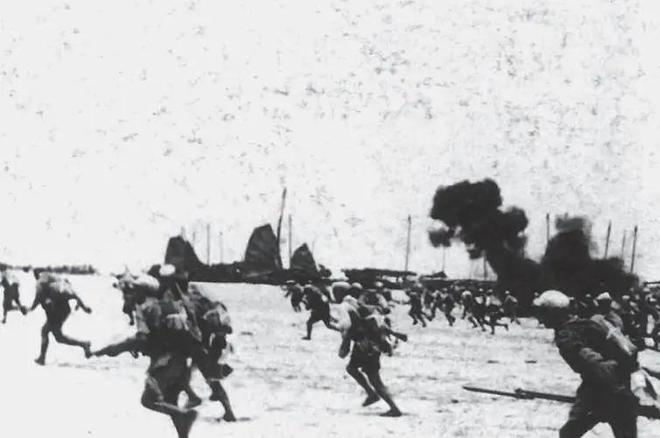 海南岛战役总指挥，英勇无畏的领导者林彪，海南岛战役总指挥林彪，英勇无畏的领导者