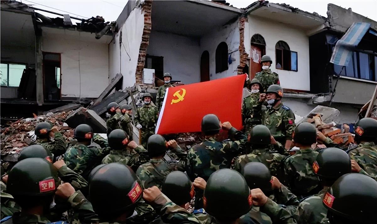 空降兵十五军,荣耀与担当的象征,空降兵十五军,荣耀与担当的战场先锋