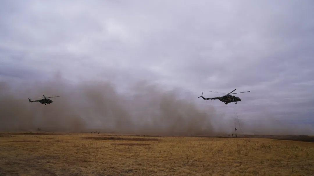 中国最新战斗机2021,技术革新与国防力量提升的显著标志,中国最新战斗机技术革新,国防力量提升的显著标志(2021年)