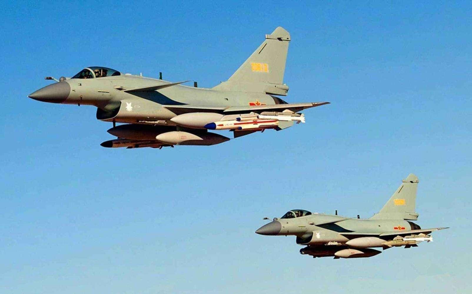 歼-10战斗机,中国的骄傲,非美国产物,歼-10战斗机,中国之骄傲,非美国制造的光辉传奇