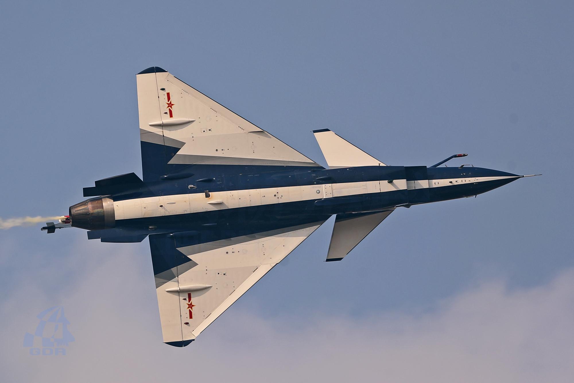 歼-10战斗机，功能与用途的探讨，歼-10战斗机功能与用途深度解析