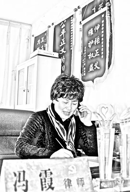 中国女特种兵冯霞,坚韧与荣耀的传奇,中国女特种兵冯霞,坚韧传奇,荣耀之路