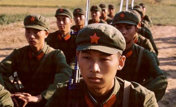 中国各个兵种的服装图片,历史、特色与演变,中国兵种服装,历史、特色与演变图片概览