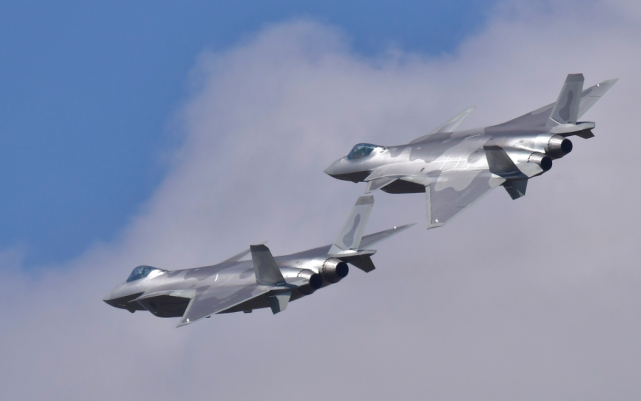 歼-20战斗机旅,空中力量的崭新篇章,歼-20战斗机旅,空中力量的新纪元