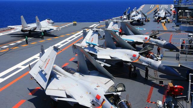 歼-15在山东舰上起降,中国海军航空力量的崭新篇章,歼-15在山东舰起降揭幕海军航空力量新篇章