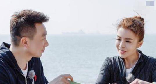 中央电视台军事节目主持人名单及其影响力分析,中央电视台军事节目主持人名单及影响力解析