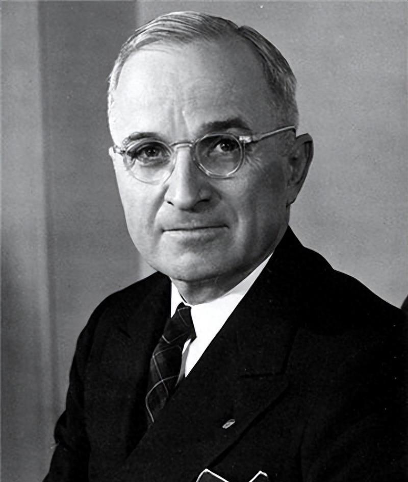 尼克松与三军仪仗队,一张图片的历史记忆,尼克松与三军仪仗队,历史瞬间的铭记