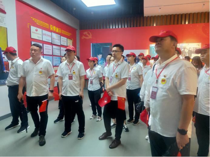 志愿军军歌与百度,时代的旋律与科技的交响,时代旋律与科技的交响,志愿军军歌与百度的交融之旅