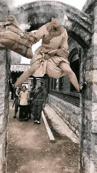 裤裆里藏地雷的电视剧,荒诞剧情背后的反思与启示,裤裆藏雷荒诞剧情背后的反思与启示,电视剧中的启示与思考