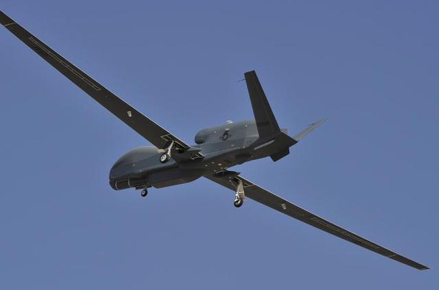 The Global Hawk Unmanned Aerial Vehicle: A Pioneering Tool for Modern Surveillance and Intelligence,Global Hawk无人机,现代监控与情报领域的先锋工具