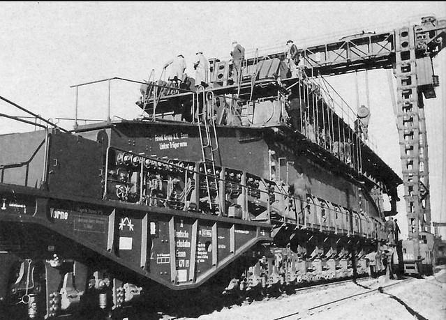 古斯塔夫巨炮四视图,历史、技术、影响与遗产,古斯塔夫巨炮,历史、技术、影响与遗产的全方位解读