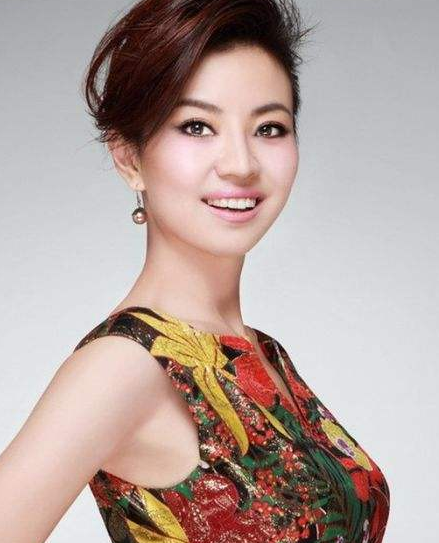 央视最漂亮的五位女主持人,央视五位绝美女主持人风采盘点