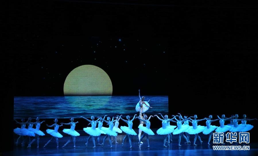 朝鲜中国歌曲联唱,跨越国界的音乐交流与文化融合,朝鲜中国歌曲联唱,跨越国界的音乐交流,文化融合之夜