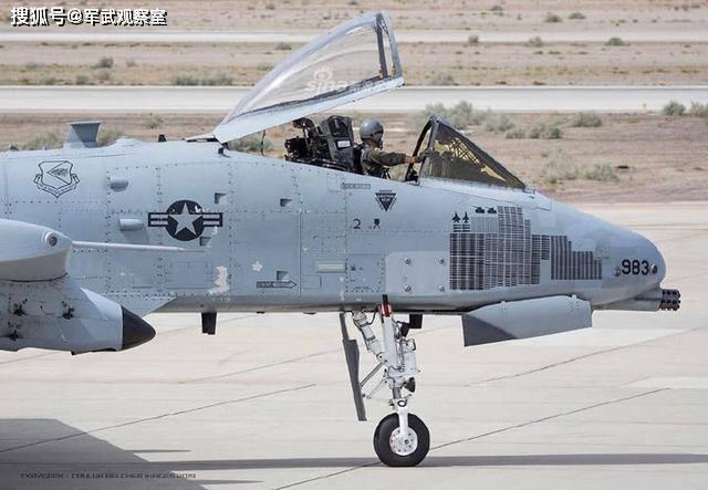 探究A-10攻击机退役原因,A-10攻击机退役原因深度解析