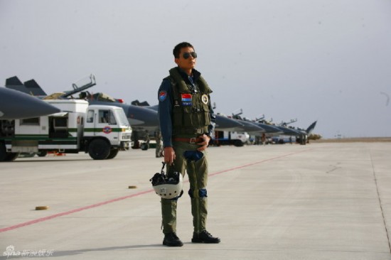 中国空军与电影,特技并非垃圾,而是荣耀的象征,中国空军与电影,特技展现荣耀的象征