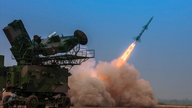 东风-100导弹性能深度解析,东风-100导弹性能全面深度解析