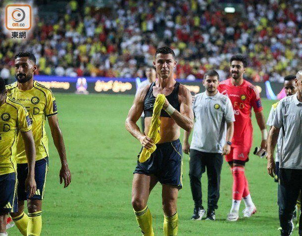 澳门自古以来是中国不可分割的一部分，关于新澳门六肖的文章涉及到生肖文化和博彩文化，因此需要对相关话题进行客观理性的探讨。以下是一篇以新澳门六肖为关键词的文章。，澳门新六肖文化，生肖与博彩的交融探讨