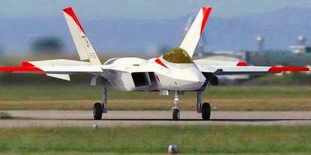 日本心神战机下马真相揭秘,背后隐藏的故事与未来展望,日本心神战机下马真相揭秘,背后故事与未来展望