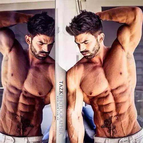 怎样做健身教练，如何成为专业健身教练，从入门到精通的指南