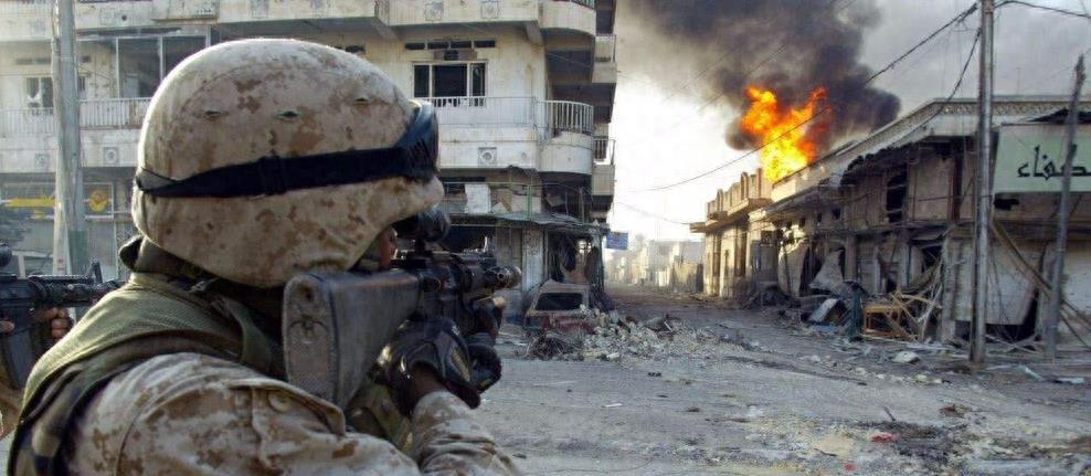 未来科幻单兵装备,重塑战场生态的尖端科技,未来科幻单兵装备,重塑战场生态的尖端科技革新