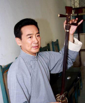 寇振海个人资料,一位才华横溢的演艺界佼佼者,寇振海,演艺界才华横溢的佼佼者个人资料大揭秘